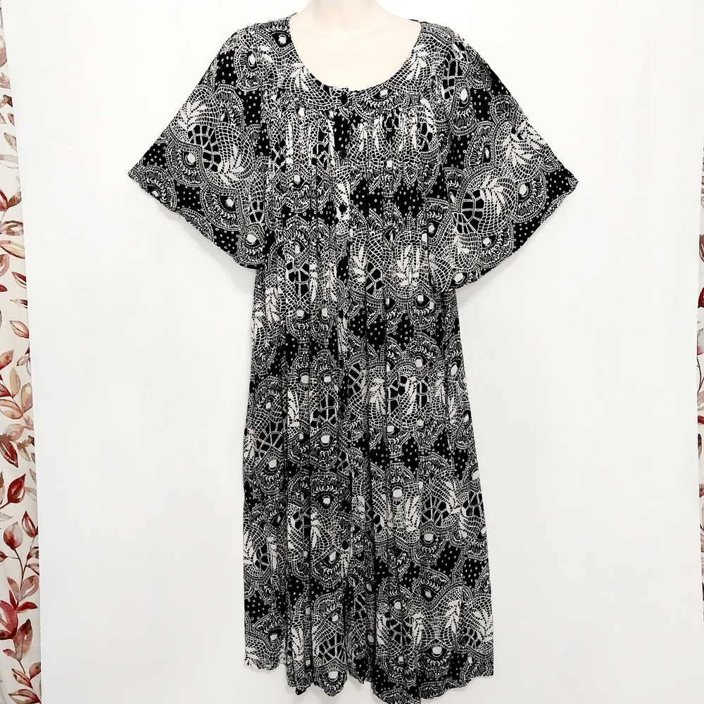 🔵BOGO FREE🔵 Go Softly Patio House Dress Rayon Sz L